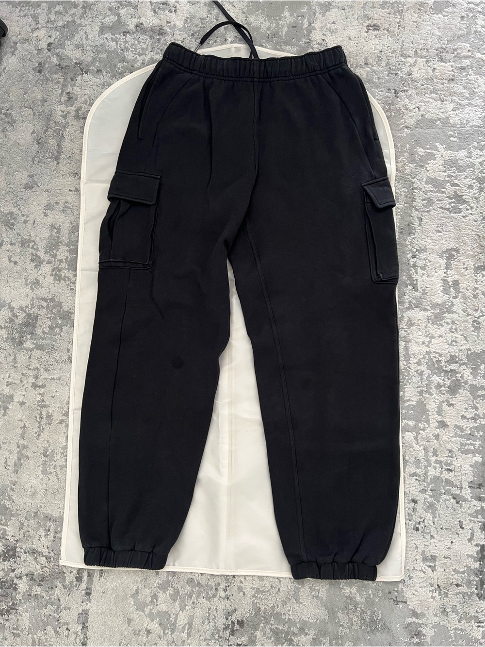 EUC lululemon scuba MR oversized cargo jogger black size S